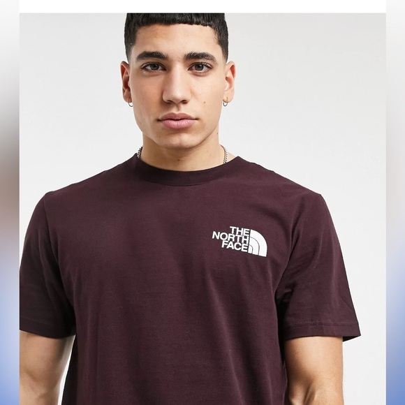 The North Face T-shirt - Picture 3 of 10